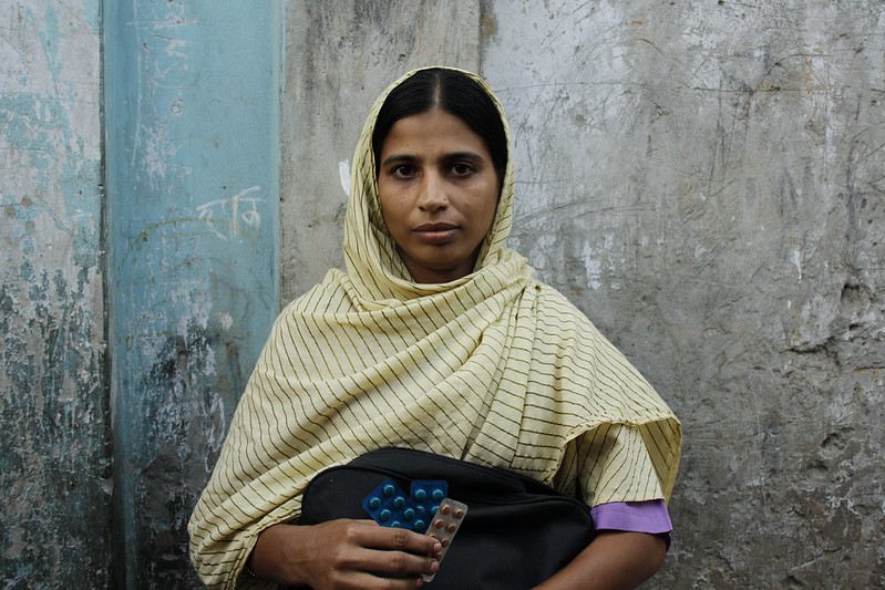 Community health worker in the Korail slum, Dhaka, Bangladesh Credit: Lucy Milmo, DFID